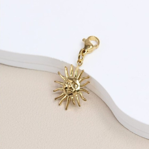 Charm Petit Soleil 2